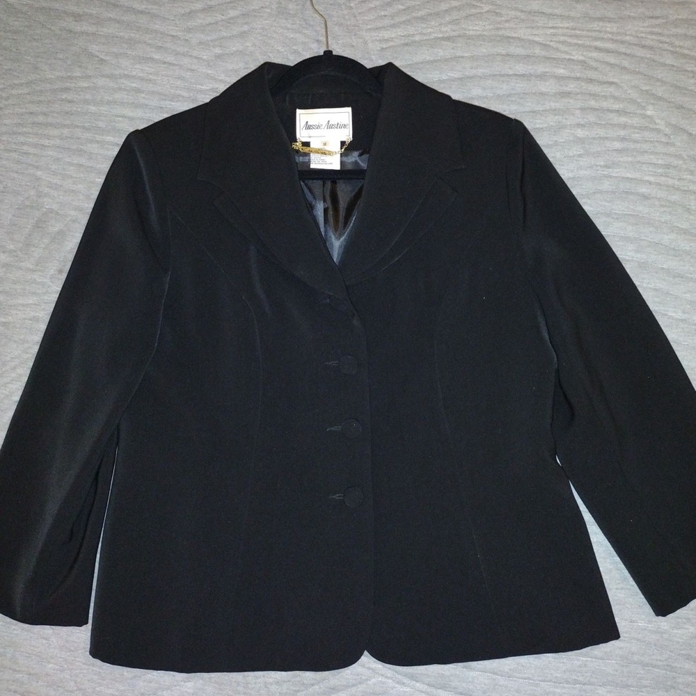 Aussie Austine Women Black Coat